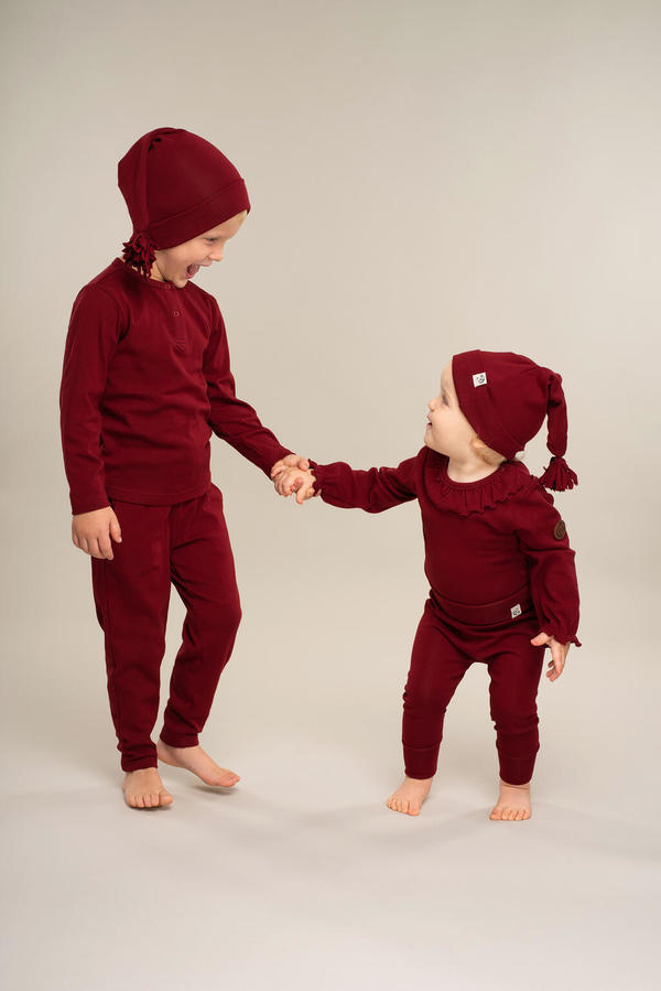 Gullkorn Nisse Lue DYP RØD - Gullkorn Design