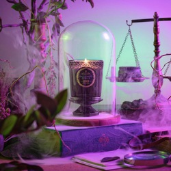 Duftlys - Wicked Palo Sant Spells 241g, 60t *Forhåndsbestilling  - Voluspa