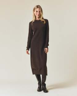 Strikket midikjole med rett passform  - Lexington