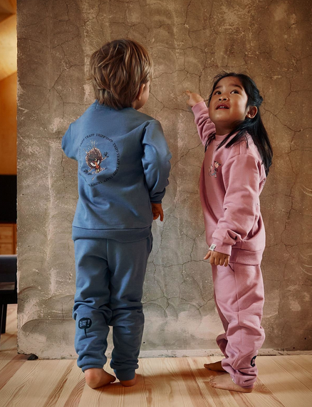 Gullkorn Bukkene Collage Set Tåkeblå - Gullkorn Design